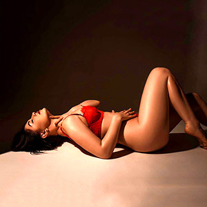 Escort Frankfurt sex ads high class lady Kornelia facesitting arrange sex