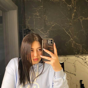 Sexanzeigen Frankfurt Hobby Escort Hure Debra für Bedient Behinderte bei Agentur Frankfurt am Main Sex treffen buchen