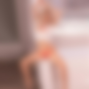 Escort Frankfurt Hotelbesuche VIP Dame Alexa Hot High Heels Sex Termin reservieren