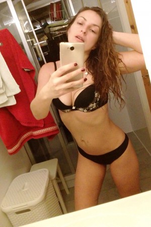 Private Escort Hure Soraya sucht Freizeitkontakte in Frankfurt am Main