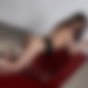 Escort Frankfurt Sexanzeigen Promi Begleitung Zara Top Massage Sex treffen reservieren